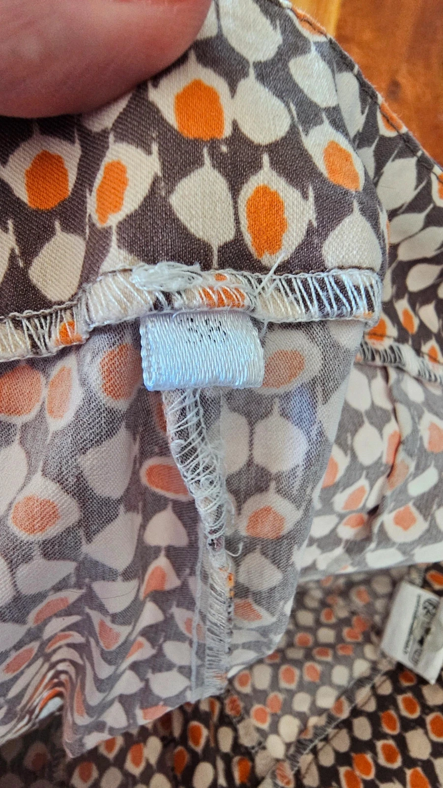 Vintage damesbroek met witte, bruine en oranje motieven, maat 38 – photo 5